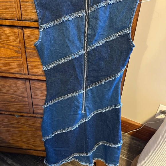 Cute denim dress - Picture 4 of 7